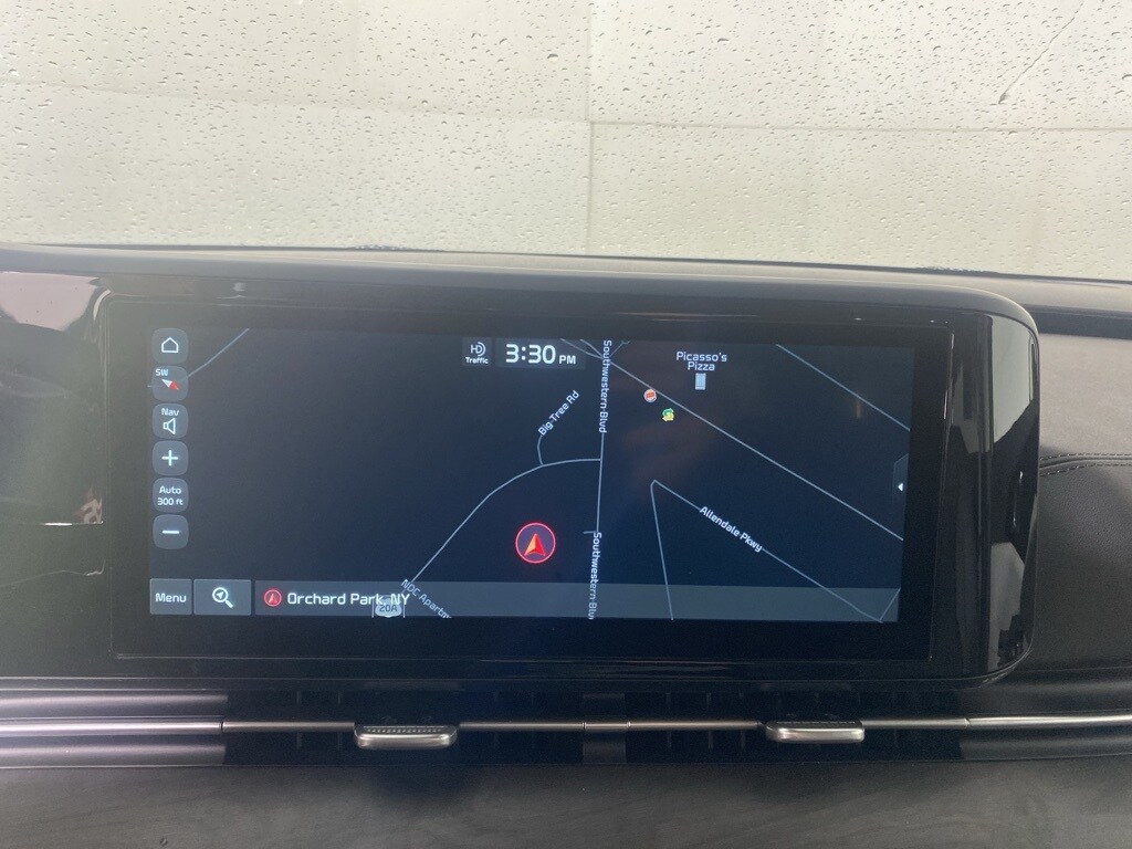 Used 2022 Kia Carnival EX MPV