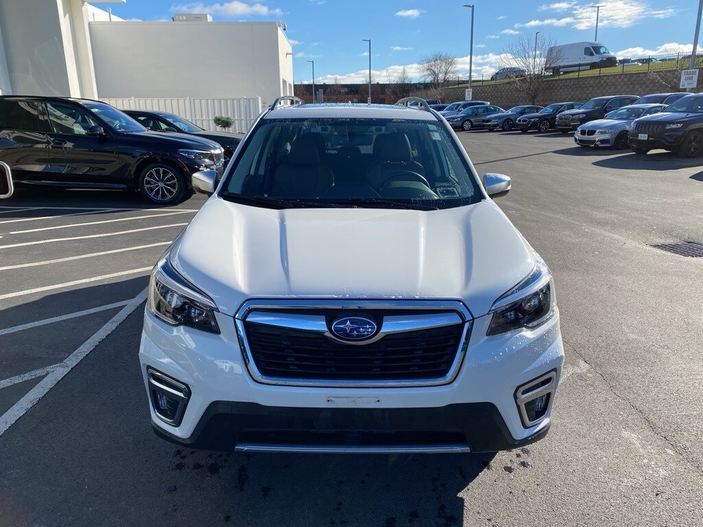 2021 Subaru Forester Touring photo 3