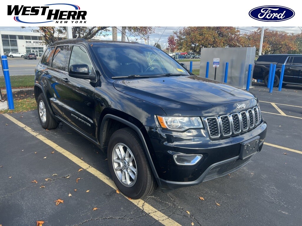 Used 2018 Jeep Grand Cherokee Laredo 4x4 SUV