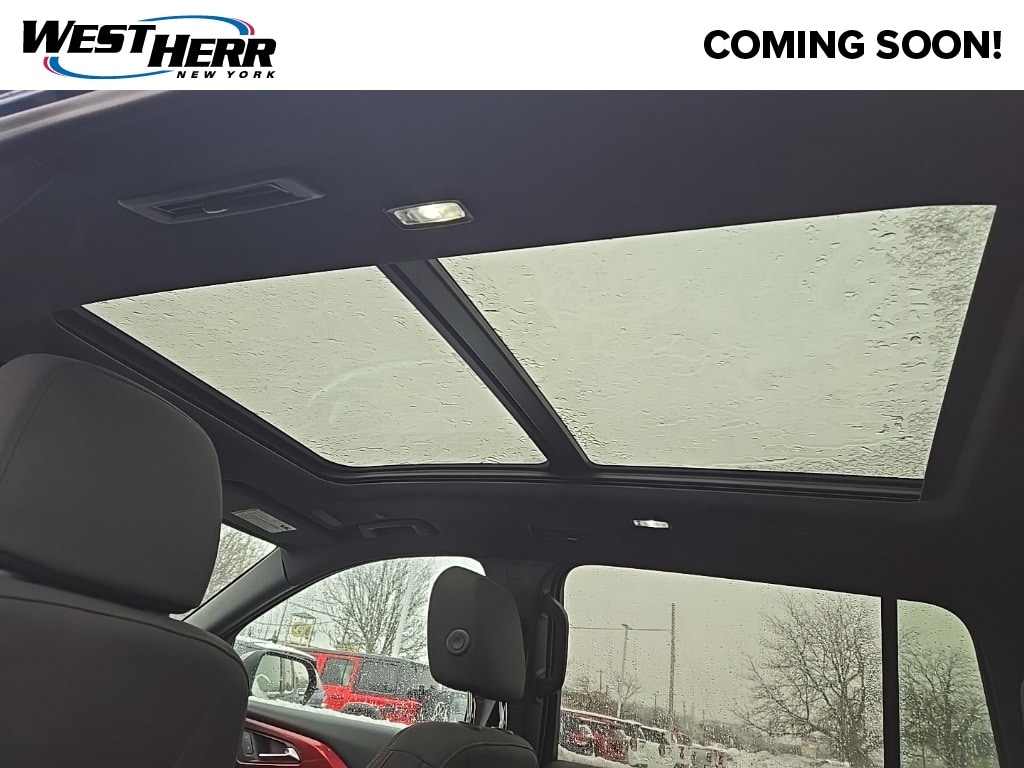 Used 2024 Chevrolet Traverse Z71 SUV