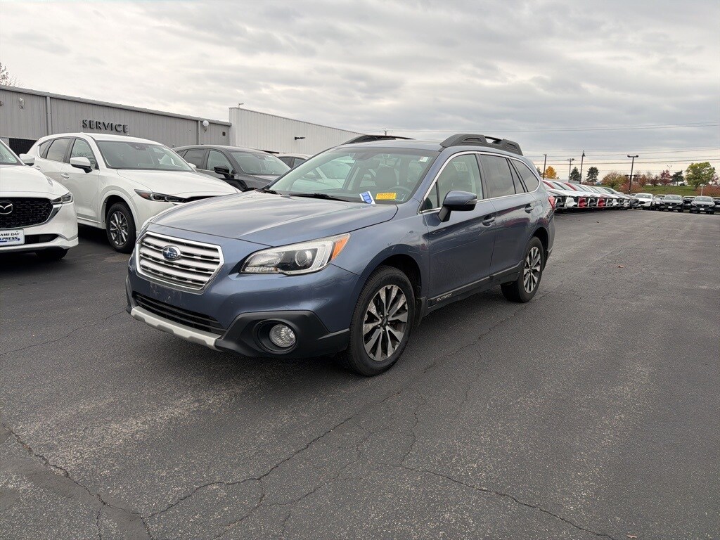 2017 Subaru Outback 2.5i Limited photo 2