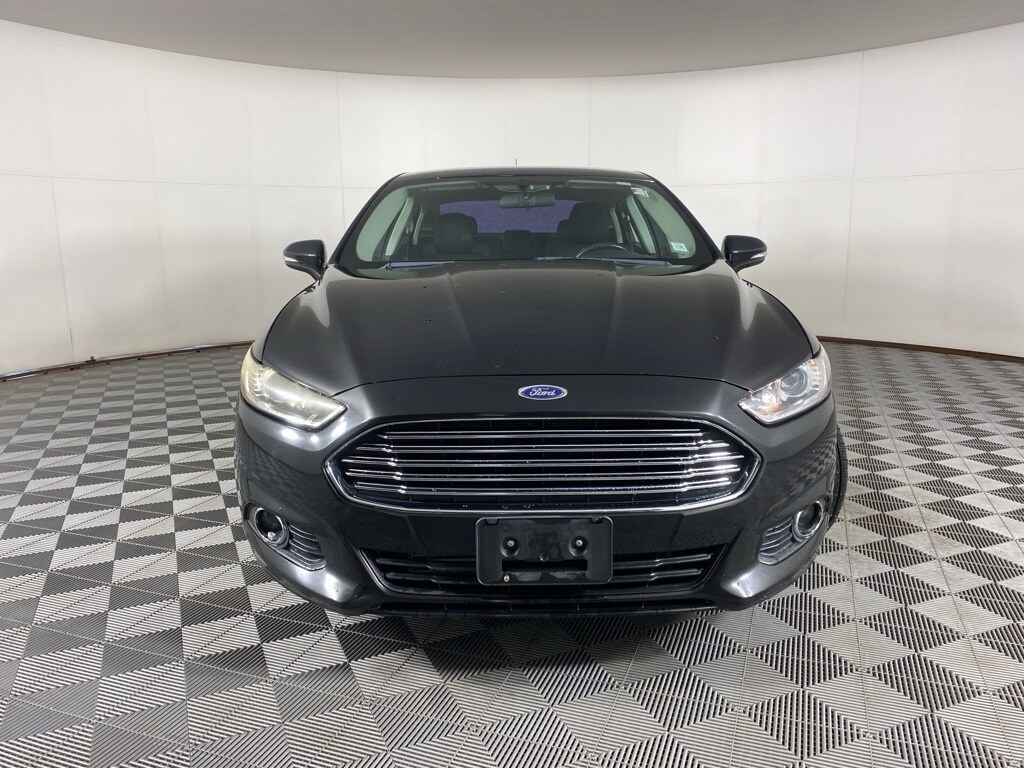 Used 2013 Ford Fusion SE Sedan