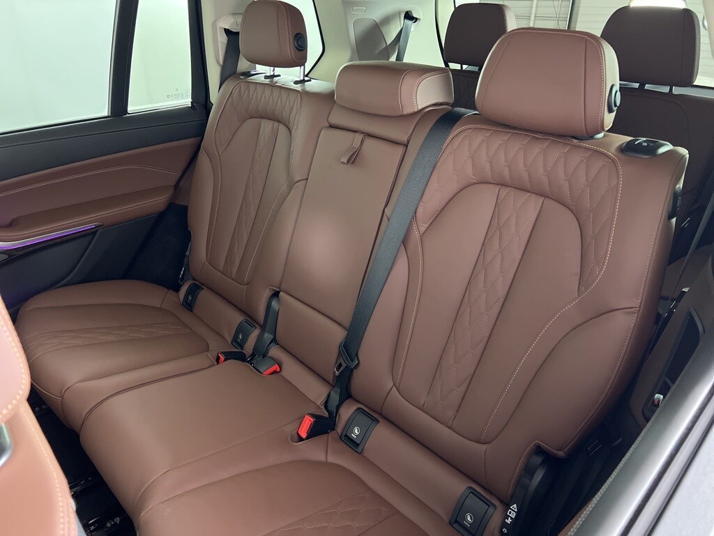 2025 Bmw X7 xDrive40i photo 3