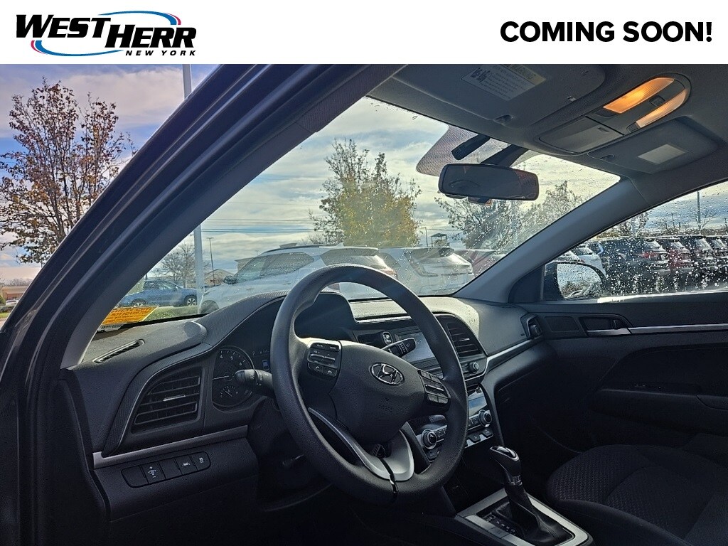 Used 2020 Hyundai Elantra SE Sedan