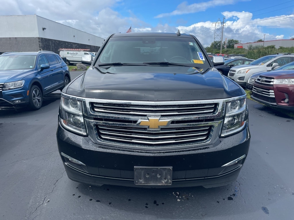 Used 2019 Chevrolet Tahoe Premier with VIN 1GNSKCKC4KR319449 for sale in Bowmansville, NY