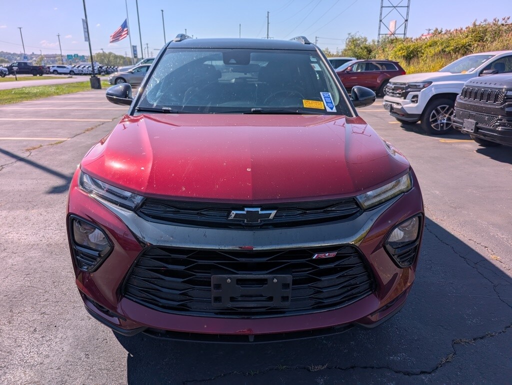 2023 Chevrolet Trailblazer RS photo 2