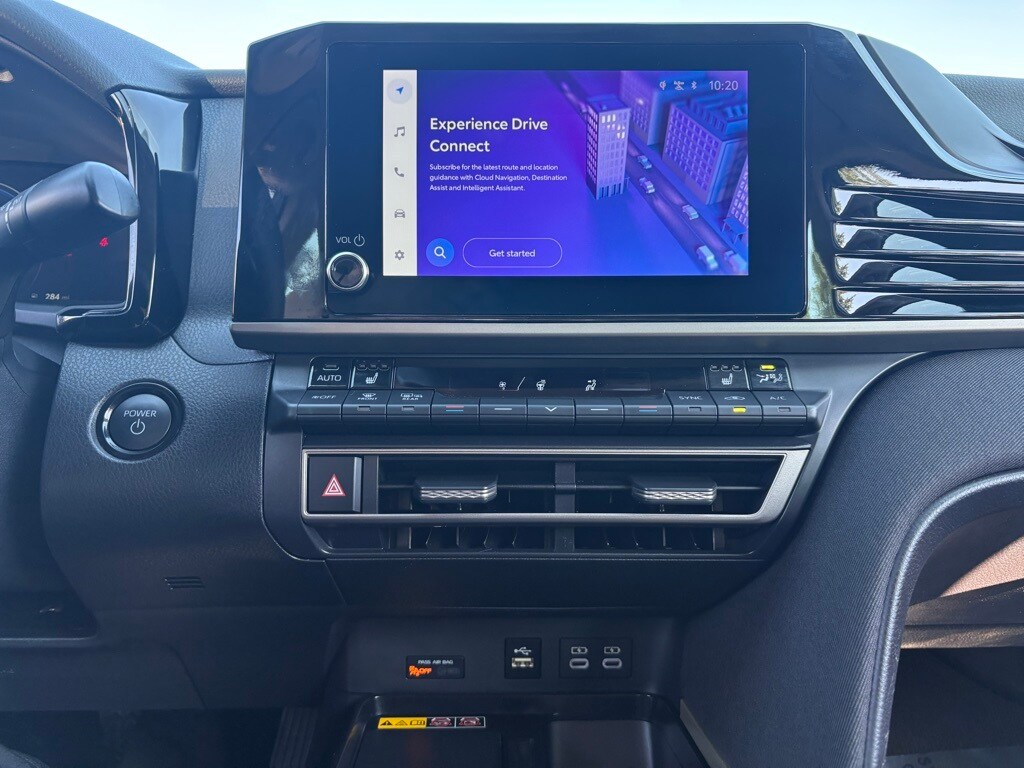 2025 Toyota Camry LE photo 2