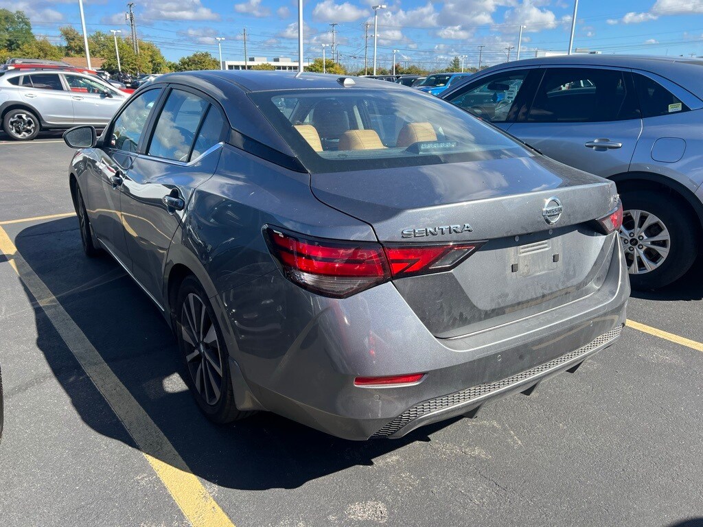 2023 Nissan Sentra SV photo 3