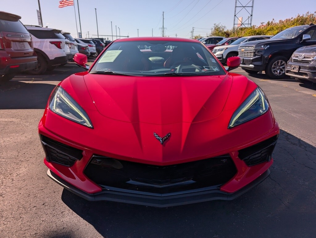 2023 Chevrolet Corvette Stingray 3LT photo 2