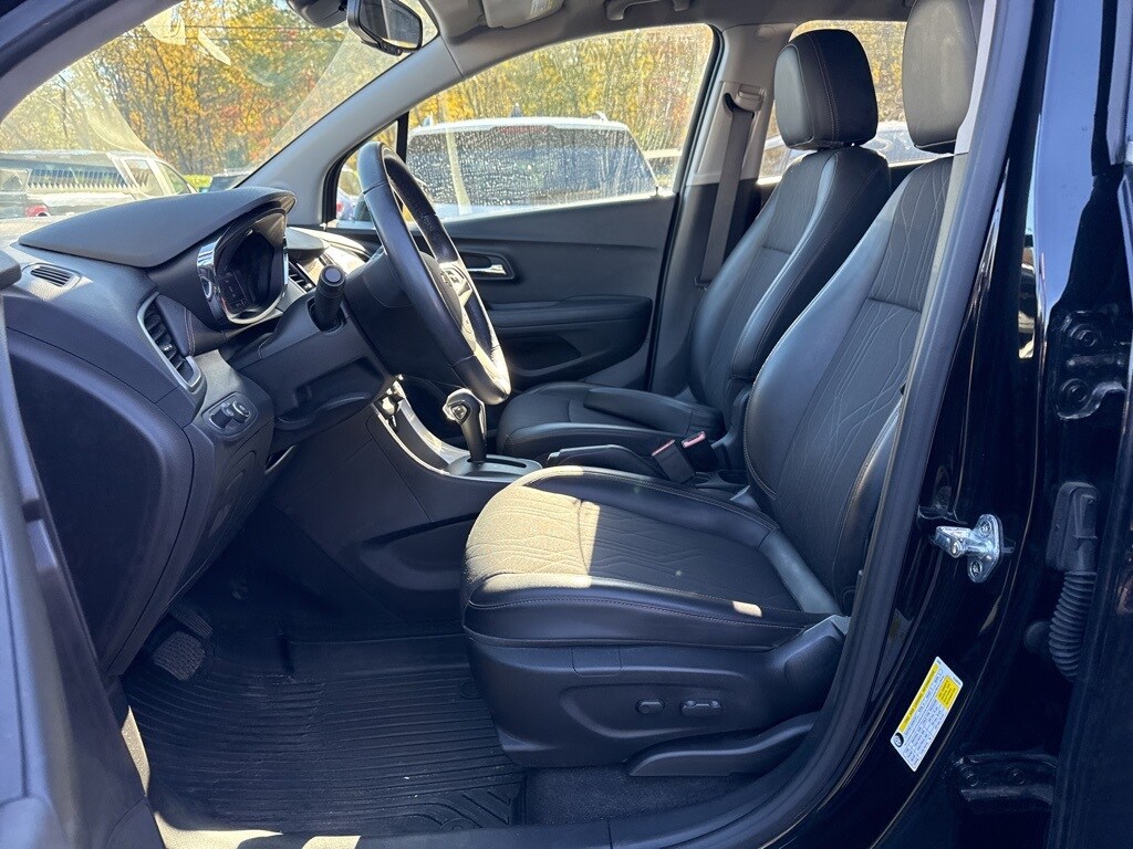 Used 2020 Chevrolet Trax LT SUV