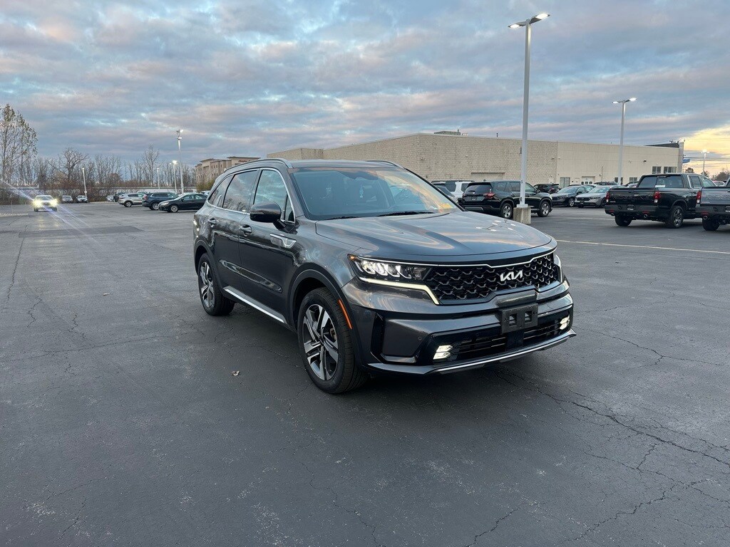 2023 Kia Sorento Hybrid EX photo 2
