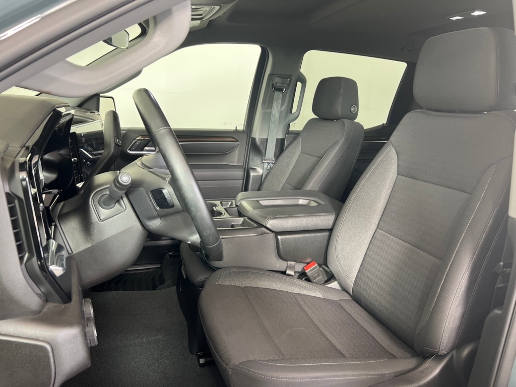 Used 2025 Chevrolet Silverado 1500 LT Truck Crew Cab