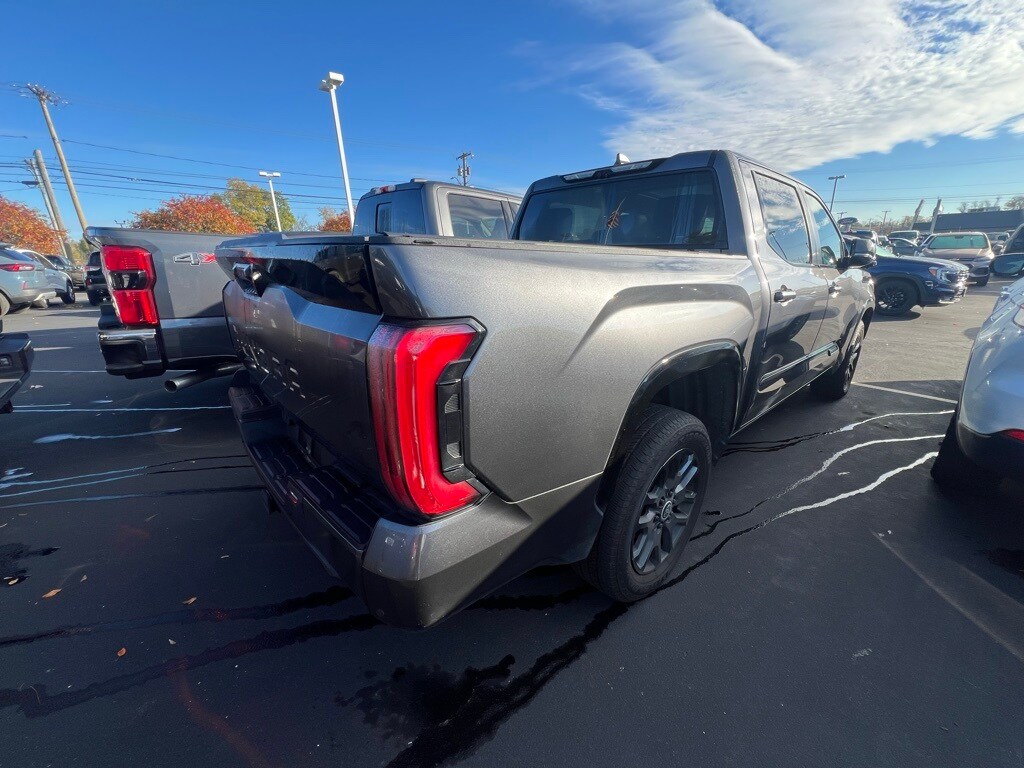 2024 Toyota Tundra Platinum CrewMax photo 2