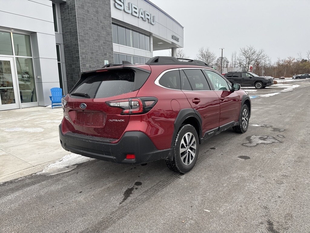 Used 2023 Subaru Outback Premium SUV