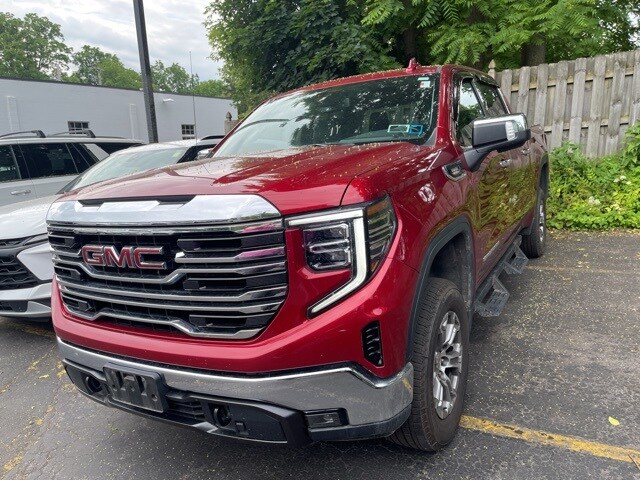 2022 Gmc Sierra 1500 SLT photo 3
