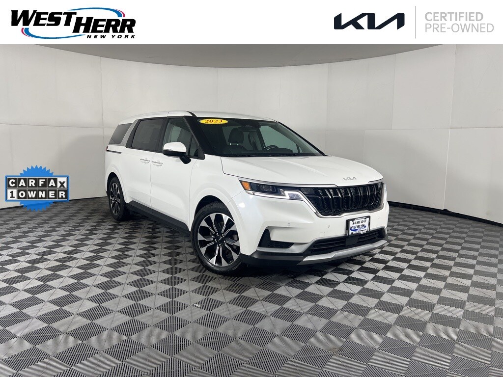 Used 2023 Kia Carnival EX MPV