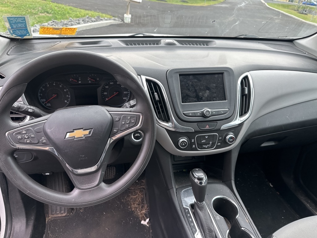 Used 2020 Chevrolet Equinox LS with VIN 3GNAXHEV0LS620306 for sale in Bowmansville, NY