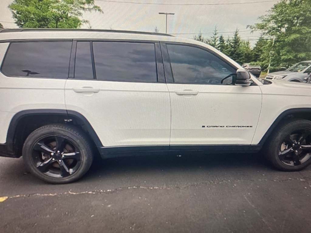 Used 2023 Jeep Grand Cherokee L Laredo with VIN 1C4RJKAG9P8810511 for sale in Bowmansville, NY
