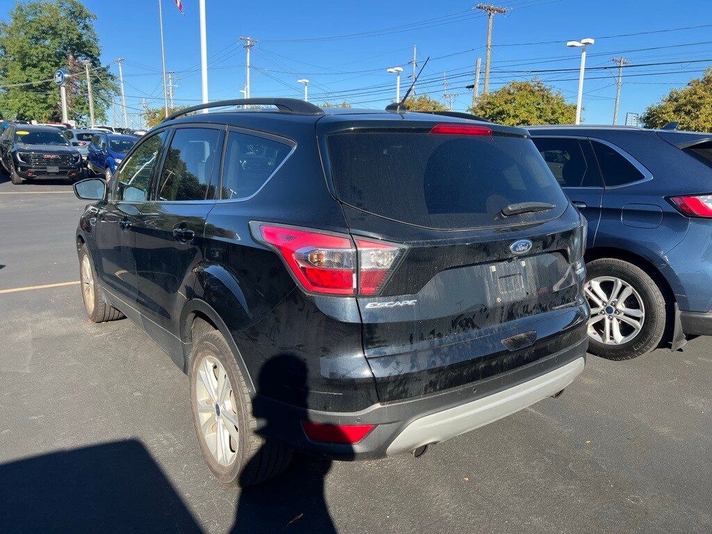 2017 Ford Escape SE photo 3