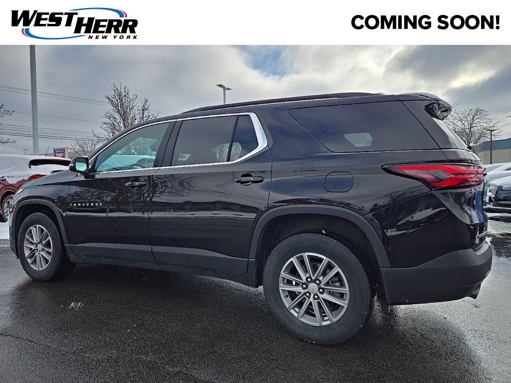 Used 2023 Chevrolet Traverse LT Leather SUV