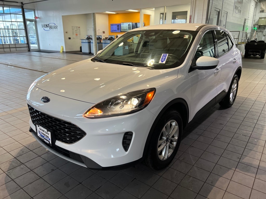 Used 2021 Ford Escape SE Hybrid SUV