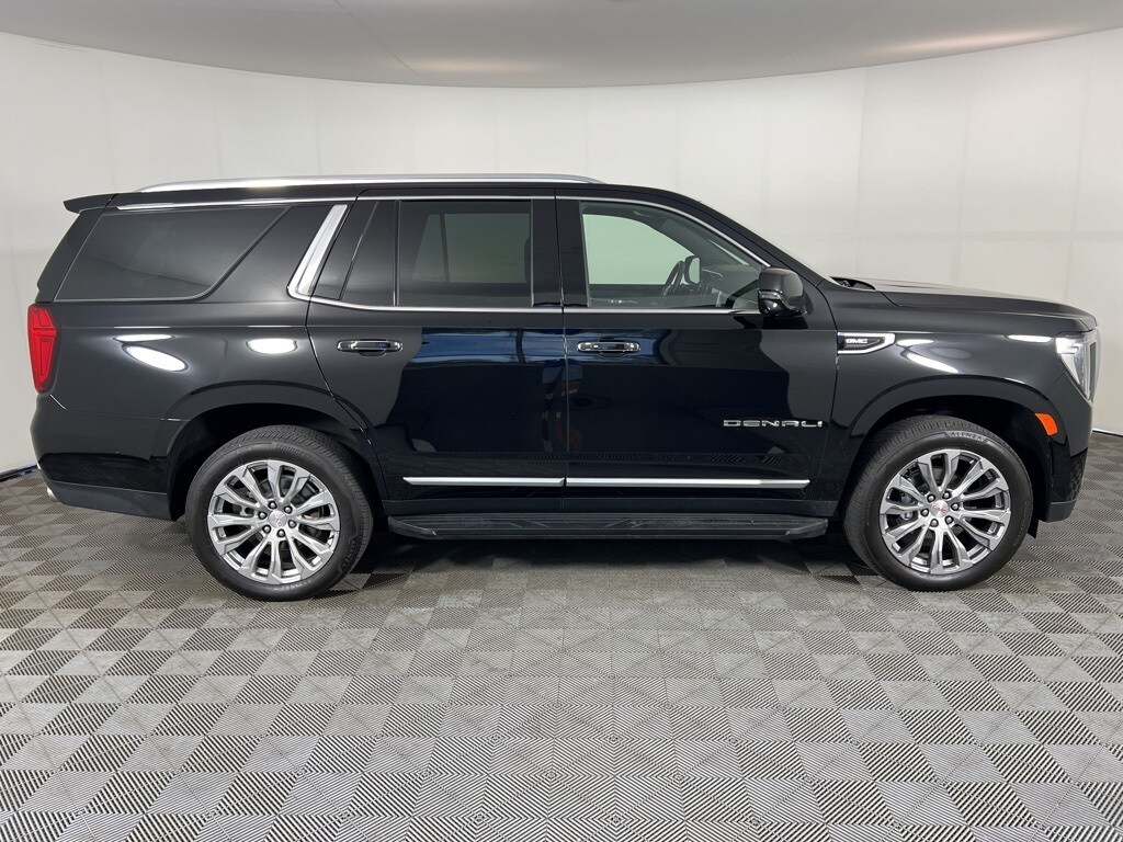 2024 Gmc Yukon Denali photo 3
