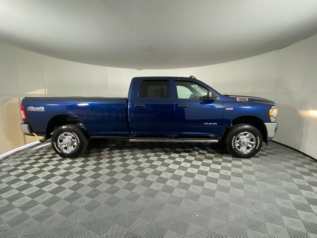 2022 Ram 2500 Tradesman photo 3