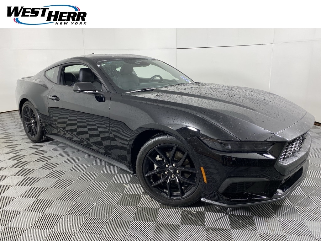 2025 Ford Mustang EcoBoost's photo