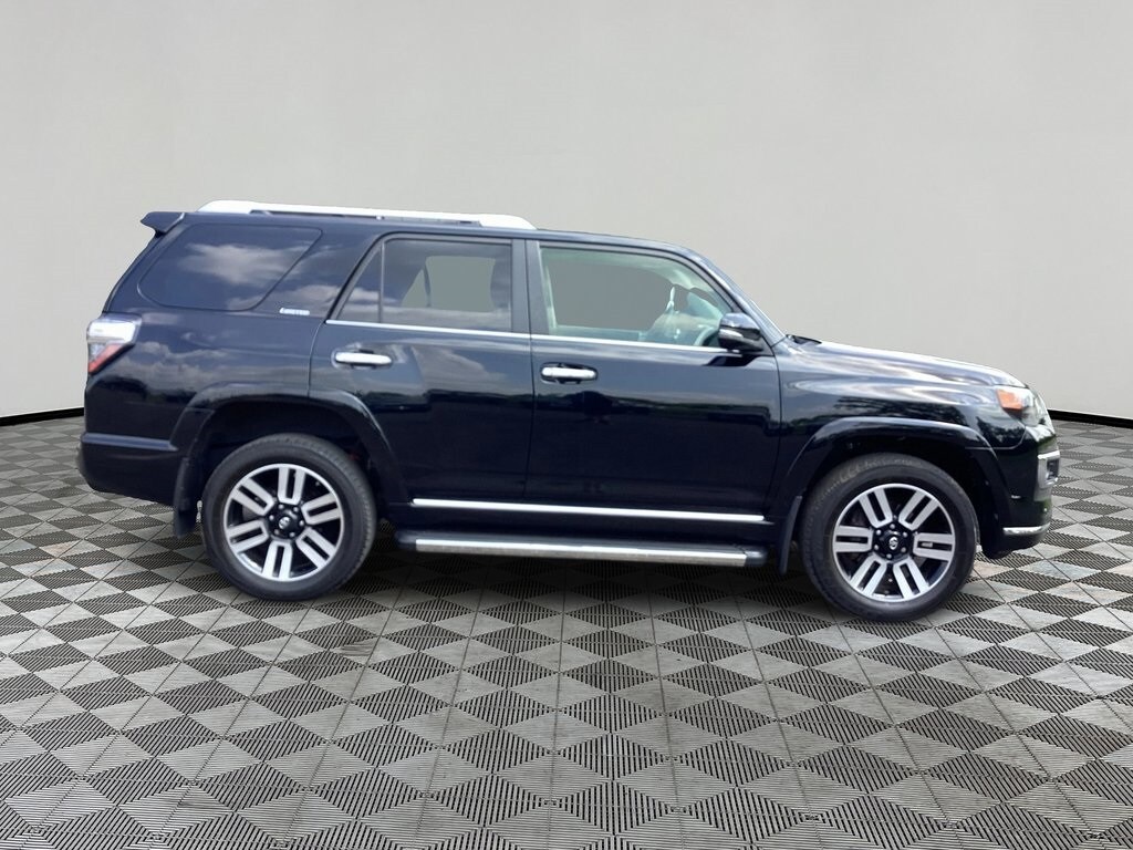 2021 Toyota 4Runner Limited photo 2