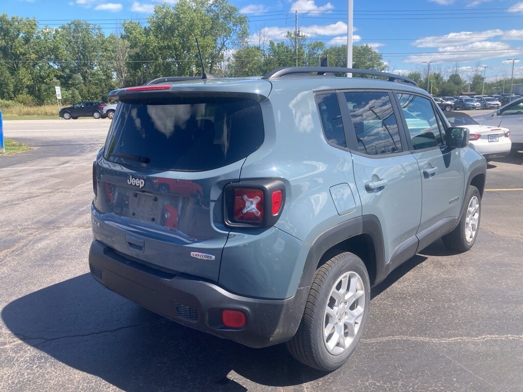 2018 Jeep Renegade Latitude North Edition photo 2