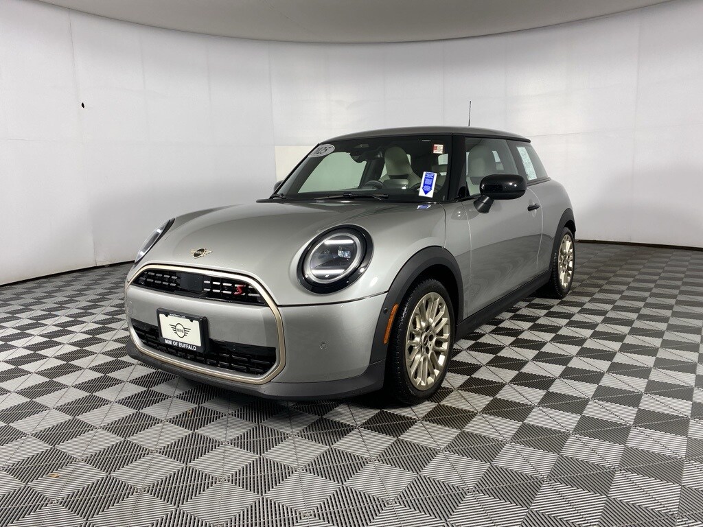 Used 2025 MINI Hardtop 2 Door Hatchback