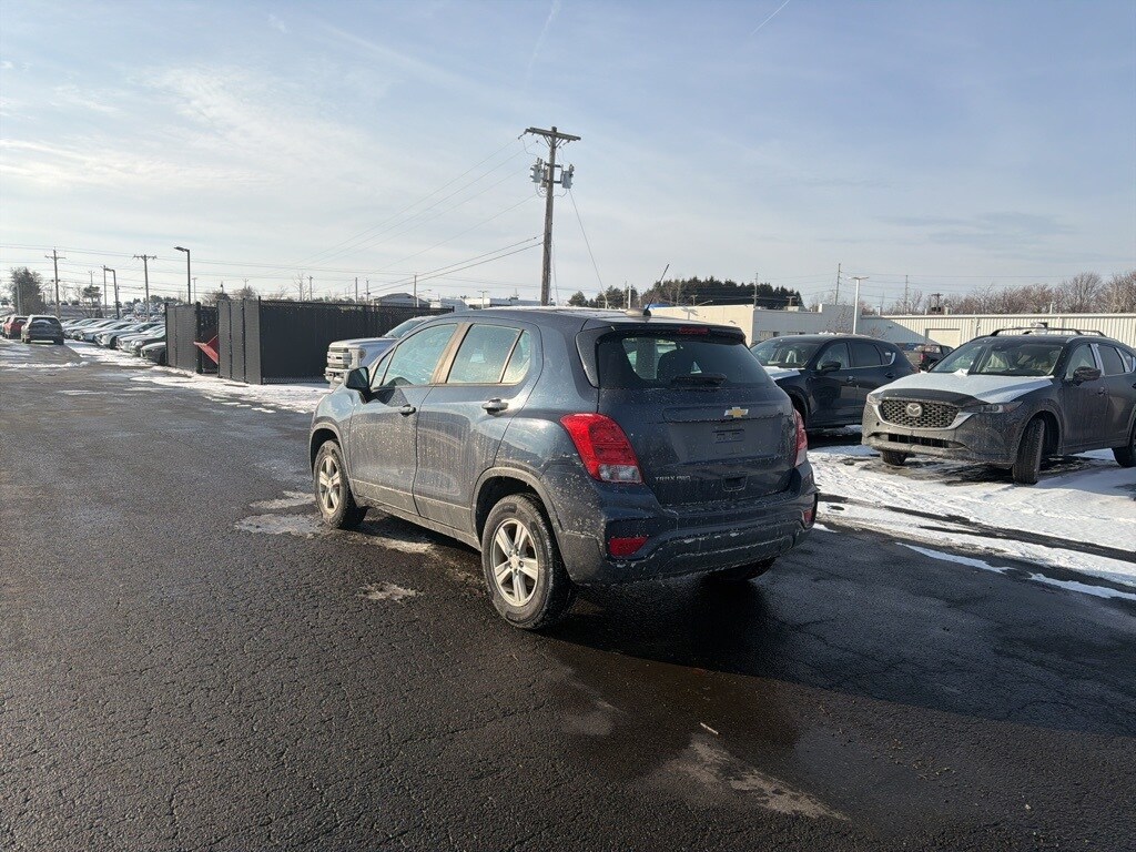 Used 2018 Chevrolet Trax LS SUV