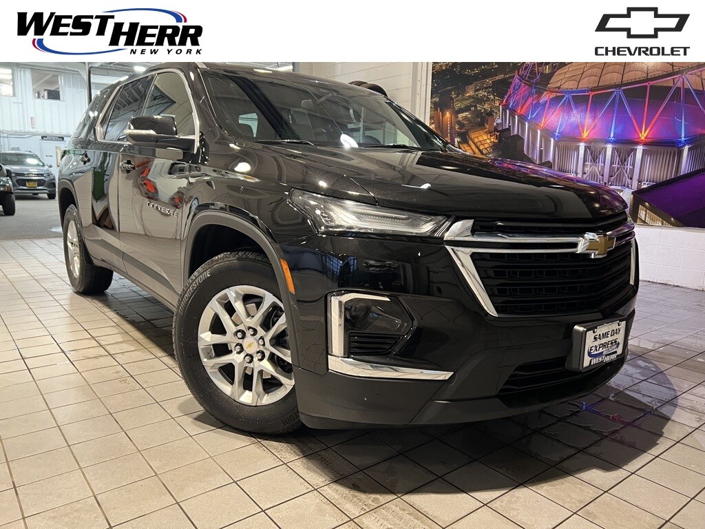 Used 2024 Chevrolet Traverse Limited LS w/1LS SUV