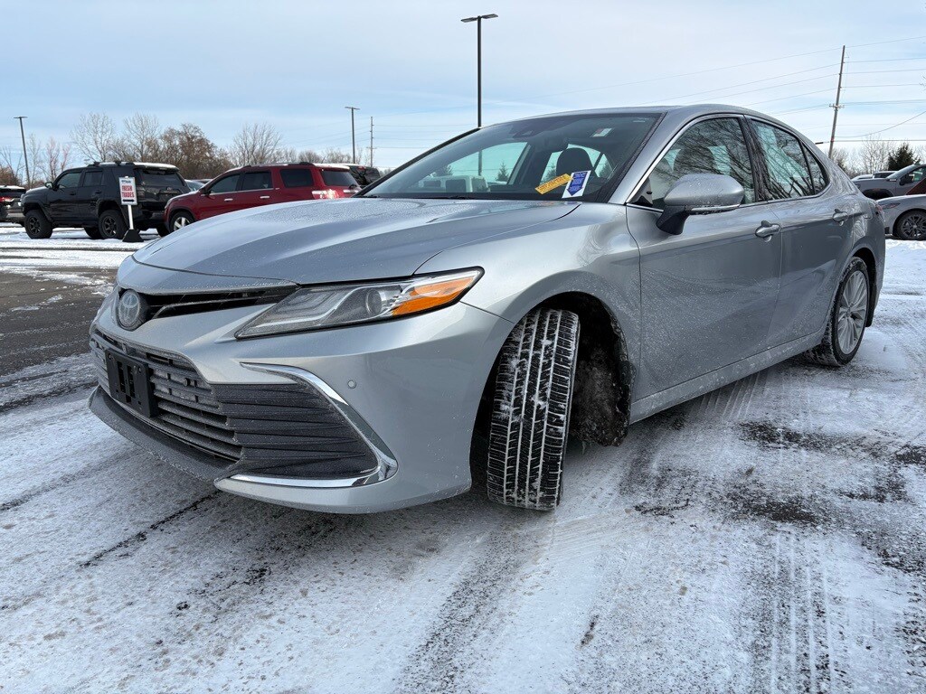 Certified 2022 Toyota Camry Hybrid XLE Sedan