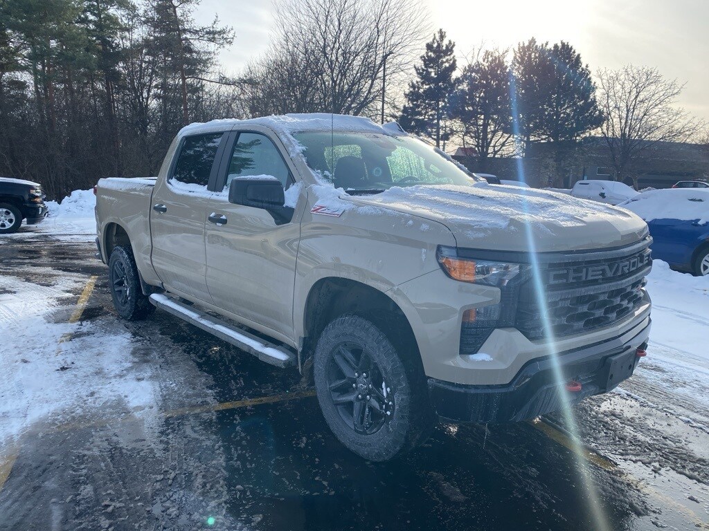 Used 2022 Chevrolet Silverado 1500 Custom Trail Boss Truck Crew Cab