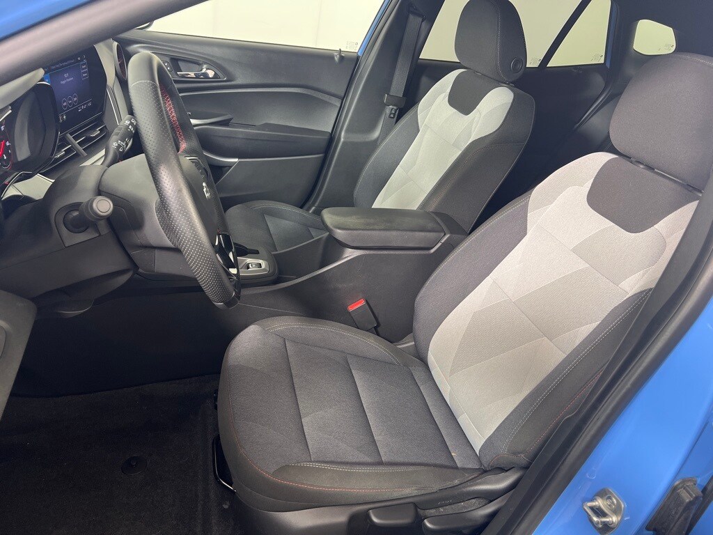 Used 2024 Chevrolet Trax 1RS SUV