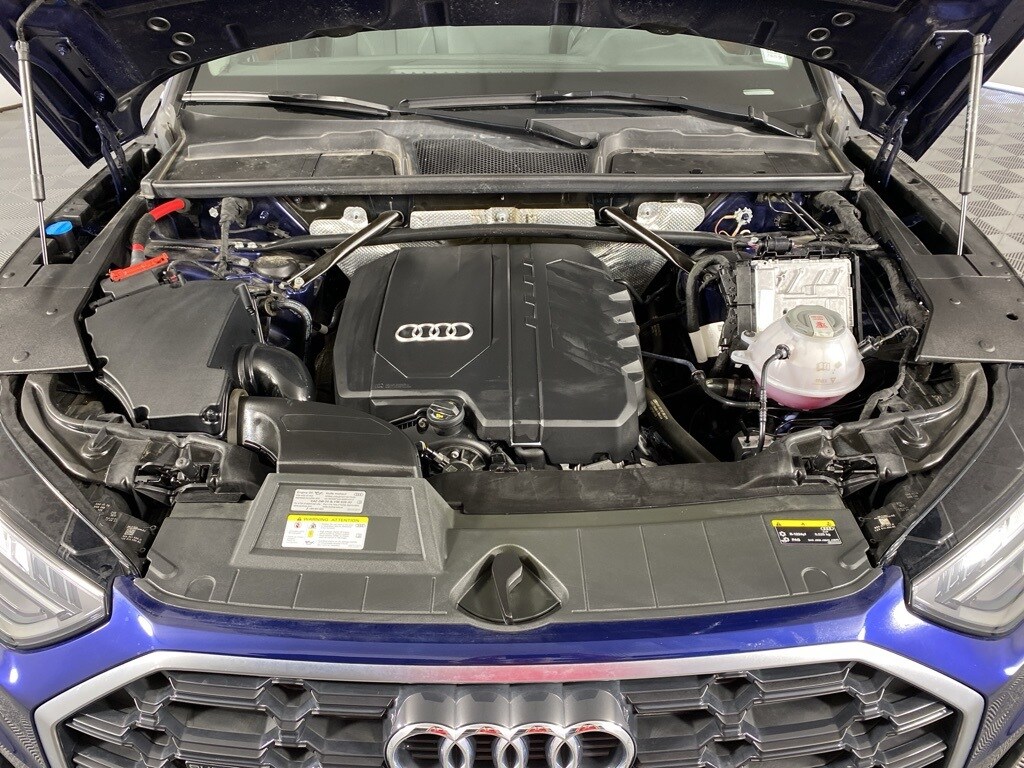 2022 Audi Q5 45 S line Premium photo 3
