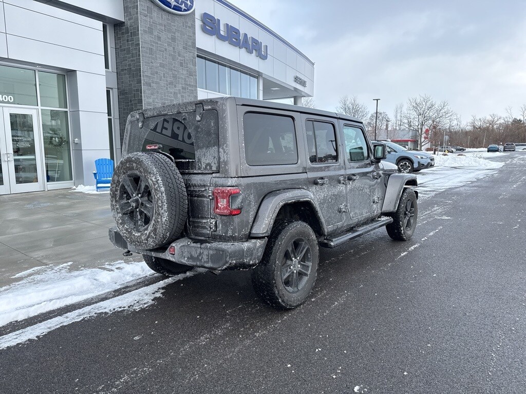 Used 2022 Jeep Wrangler Unlimited Sahara SUV