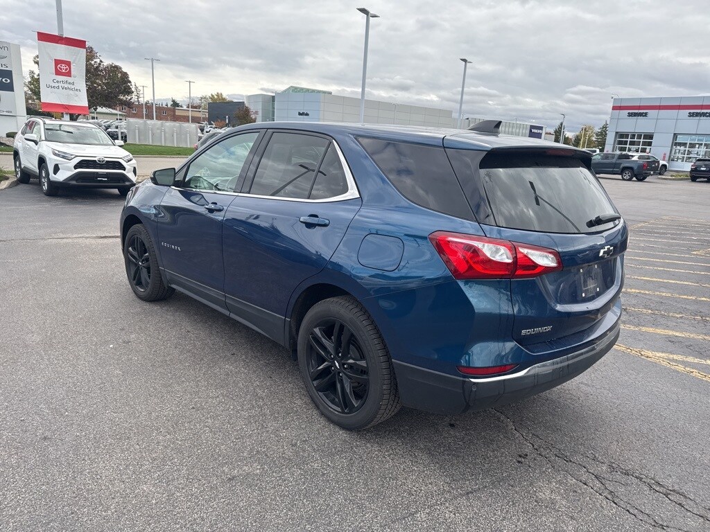 2020 Chevrolet Equinox photo 2
