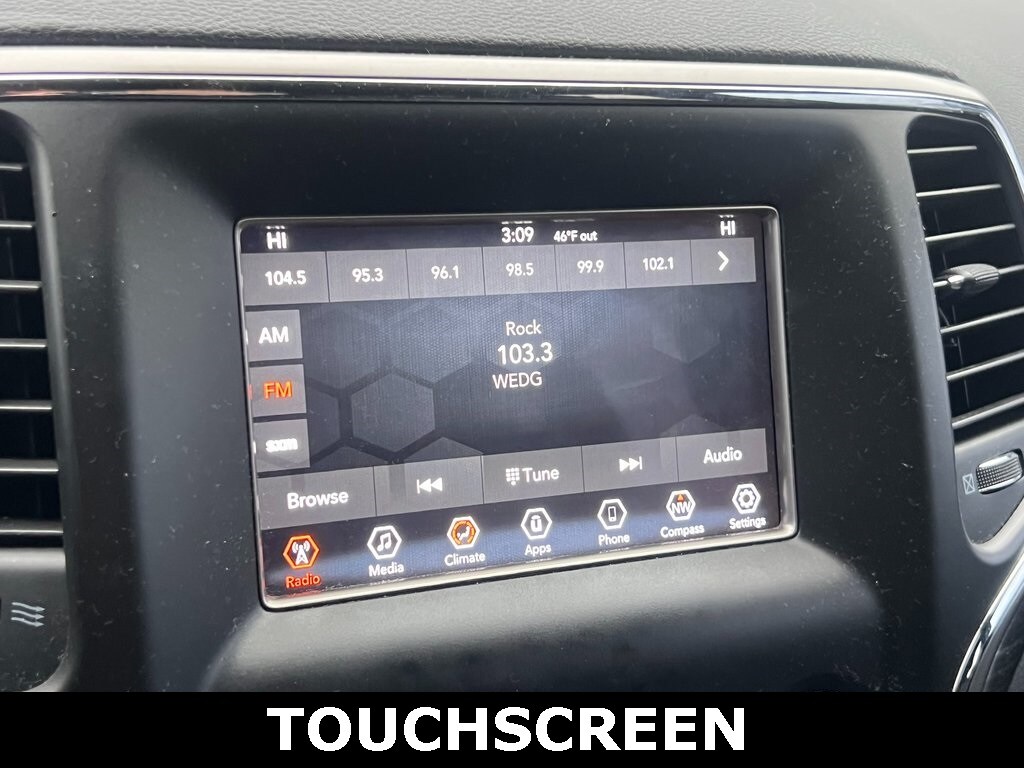 Used 2019 Jeep Grand Cherokee Laredo SUV