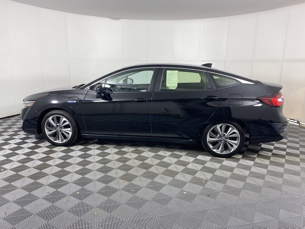 2018 Honda Clarity Plug-In Hybrid Touring photo 2
