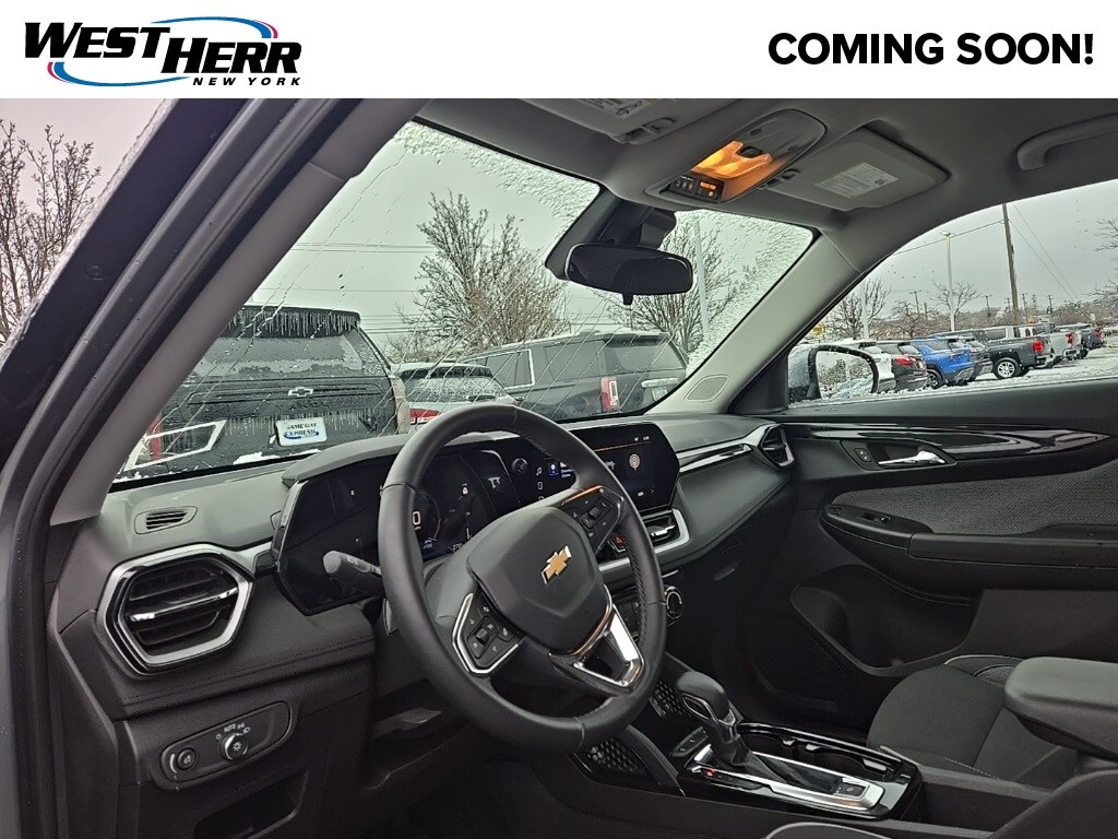 Used 2024 Chevrolet Trailblazer LT SUV