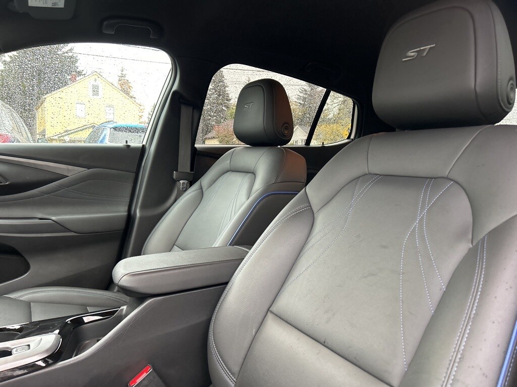 Used 2024 Buick Envista Sport Touring SUV