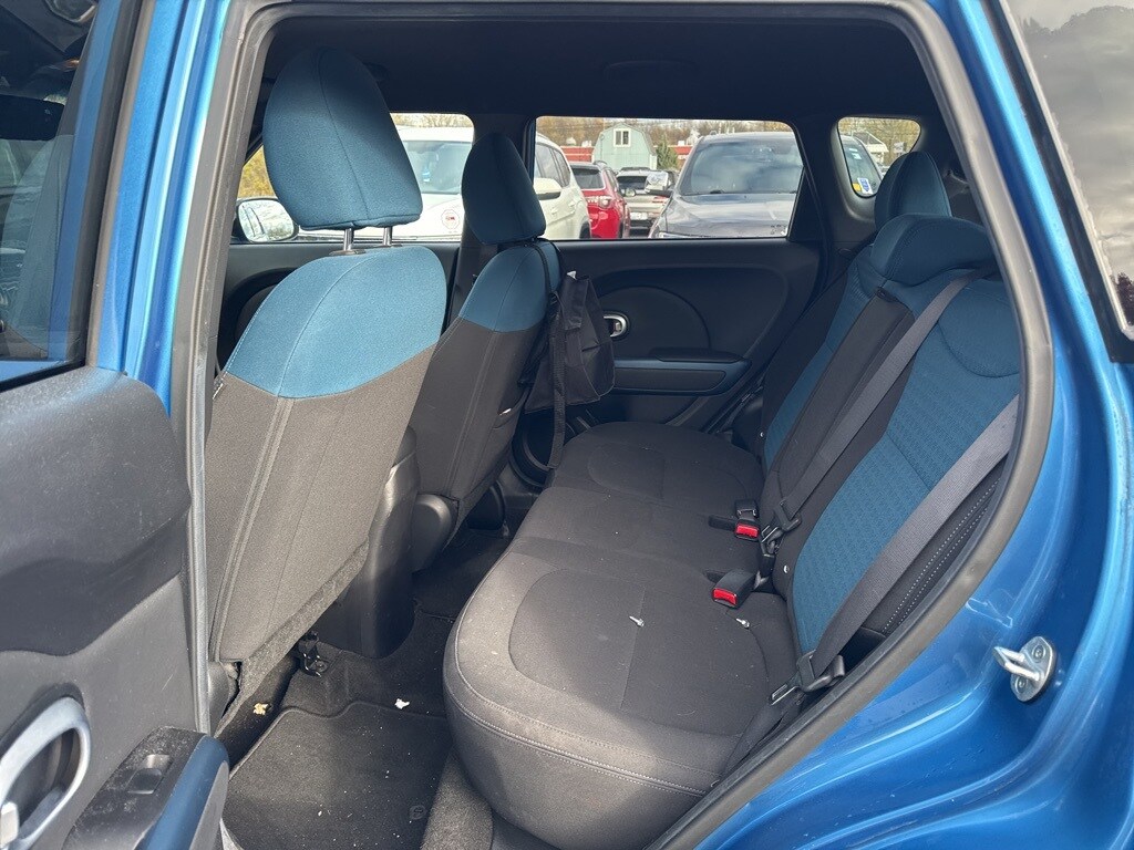 2015 Kia Soul Plus photo 3