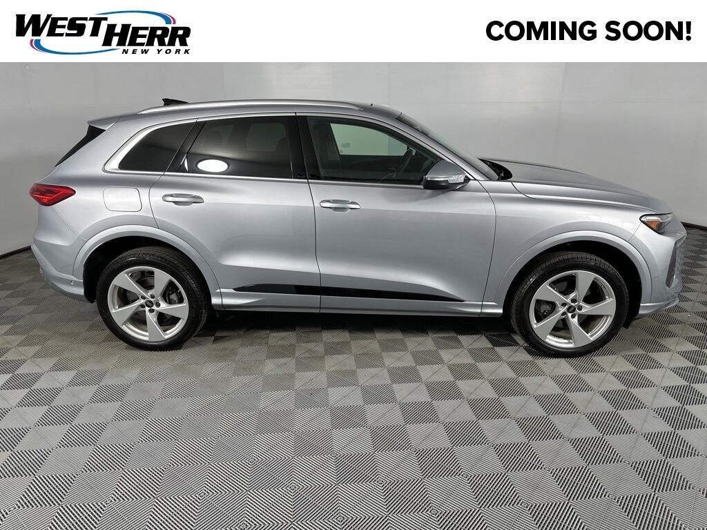 Used 2025 Audi Q5 2.0T Premium SUV