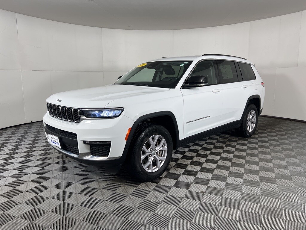 2022 Jeep Grand Cherokee Limited photo 3