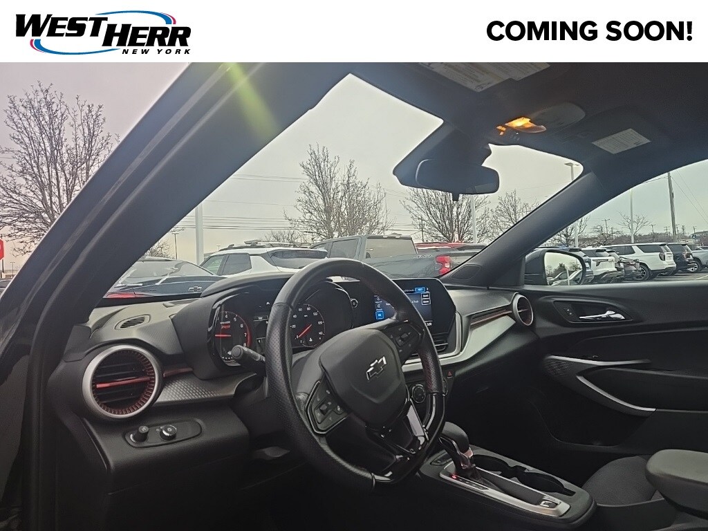 Used 2024 Chevrolet Trax 1RS SUV