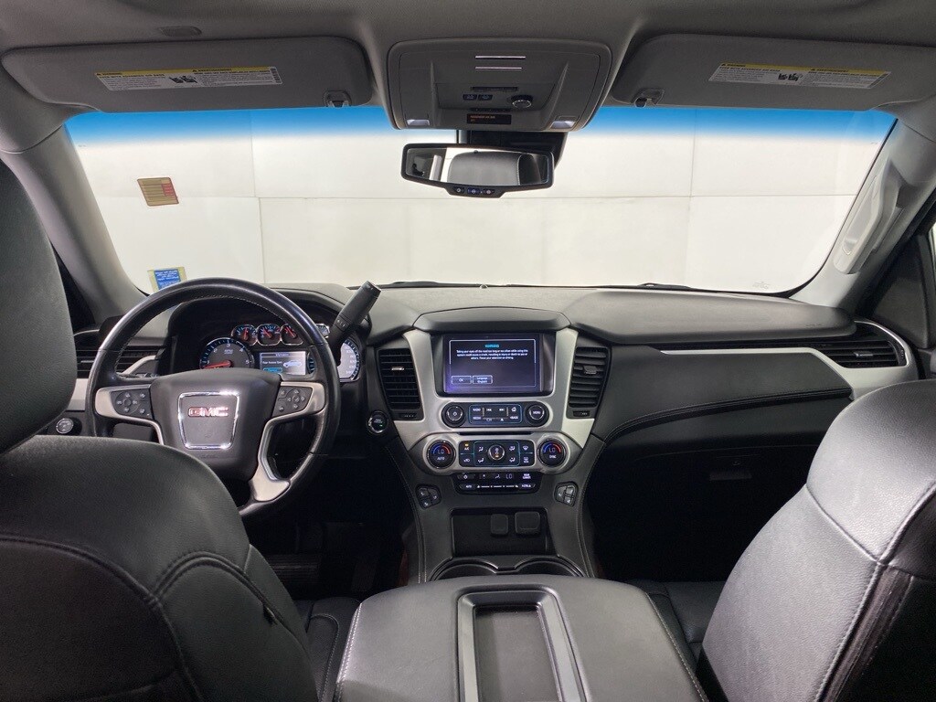 2020 Gmc Yukon SLT photo 2