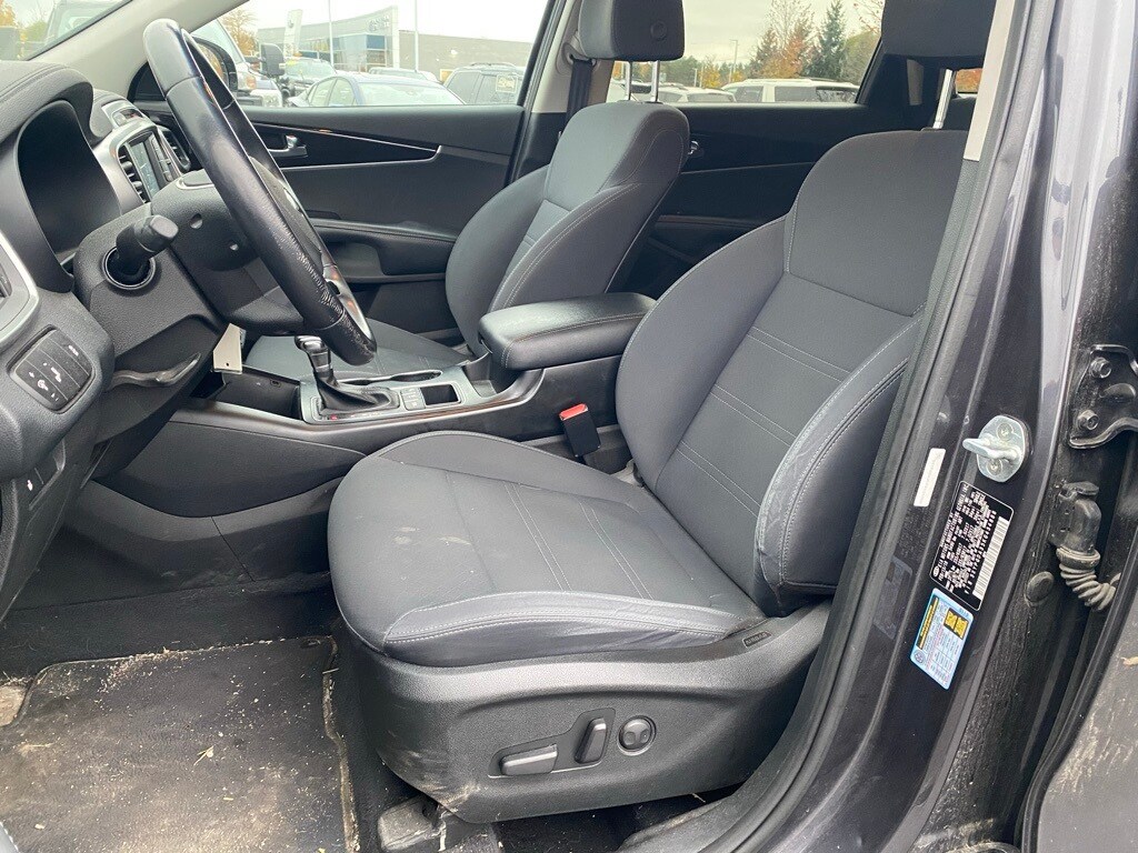 Used 2019 Kia Sorento 2.4L LX SUV