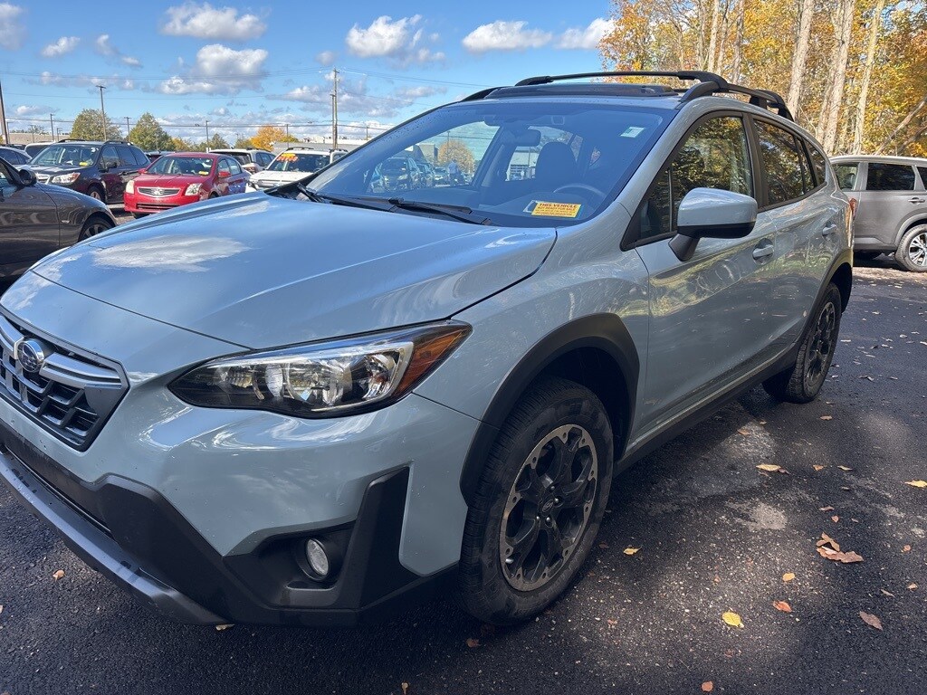 2021 Subaru Crosstrek Premium photo 2